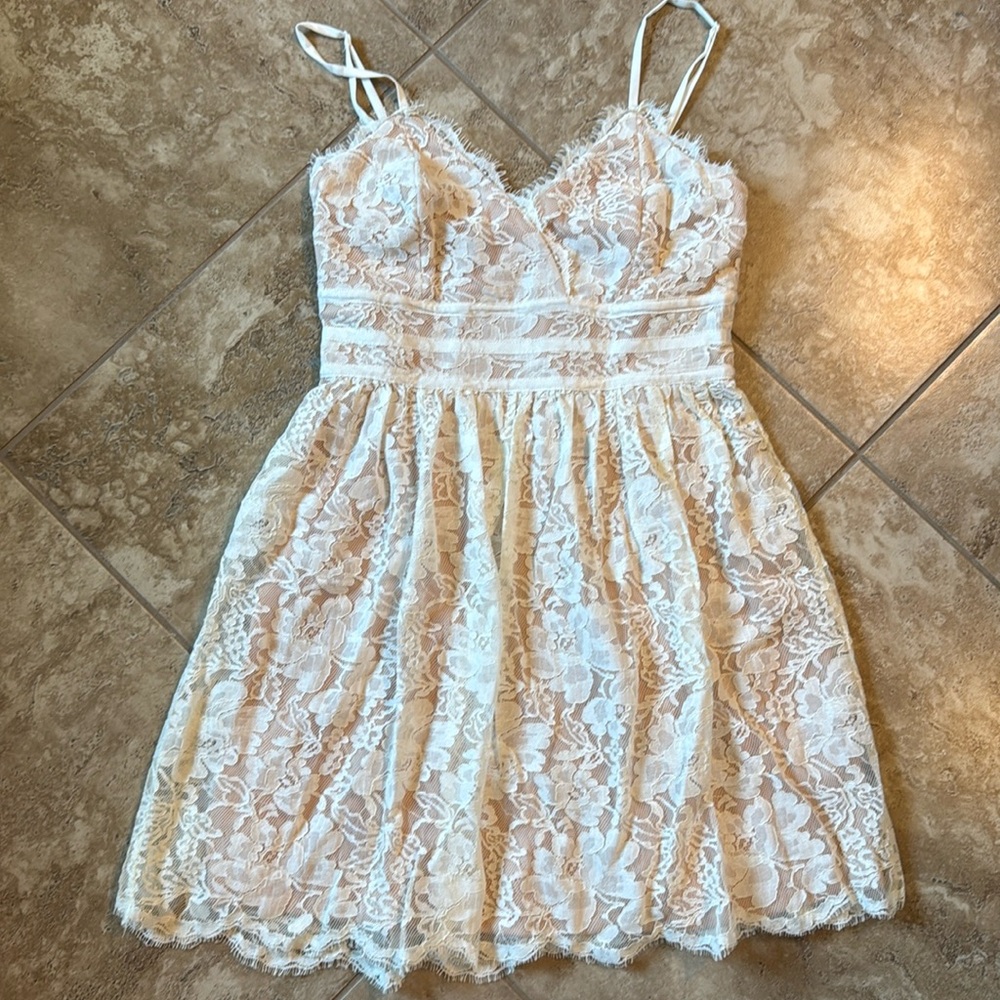 Lace Bridal Style Dress